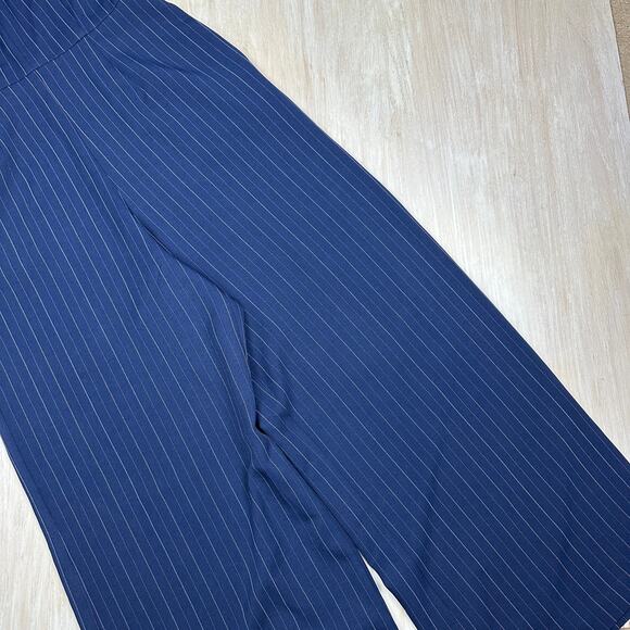 Julia Jordan Navy Pinstripe Twist Halter Business Casual Wide Leg Jumpsuit 12 - Picture 12 of 16